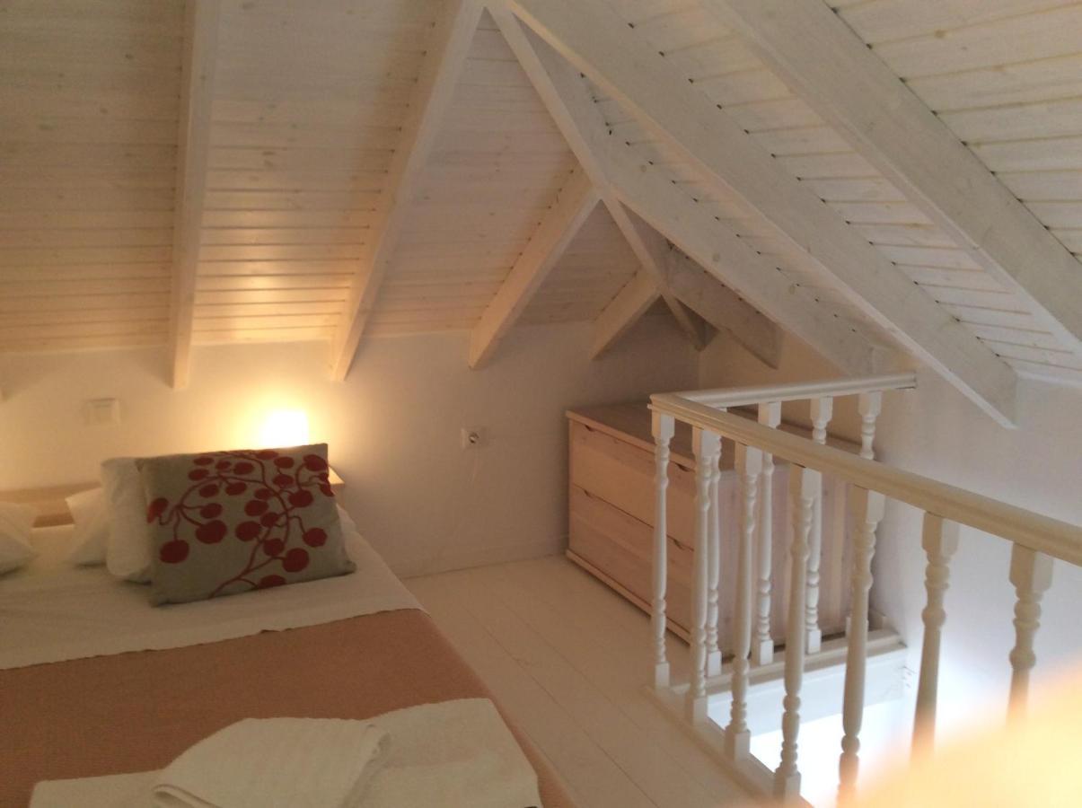 Amalia Harbor Appartement Chalki Town Buitenkant foto